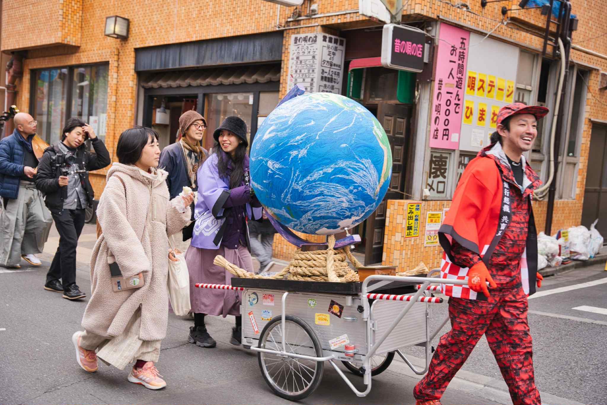 球神輿パレード1